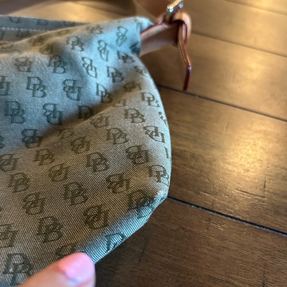 Dooney & Bourke Tan Signature Handbag Small Canvas Leather Trim - Picture 8 of 12